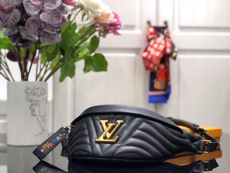 I W Fashion Lu-Vi bags - 17871