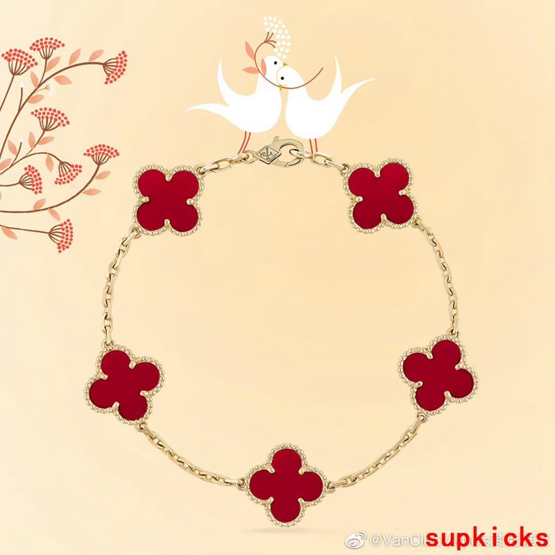 Van Cleef & Arples Jewelry