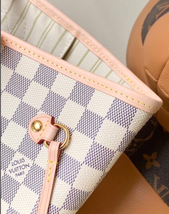 Chloe’s Picks - LOV Bags - 2519
