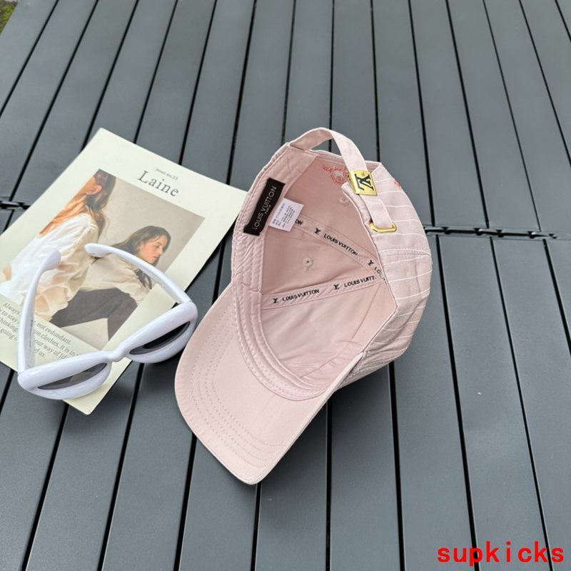 Louis Vuitton Luxury Cap