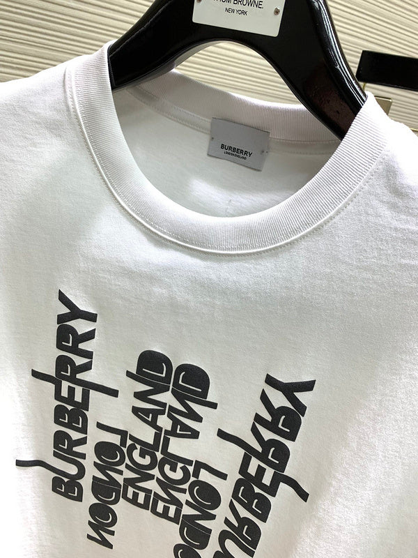 Burberry T-Shirts - 352
