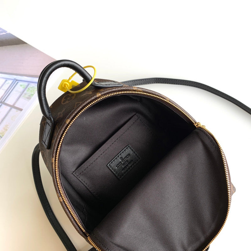 I W Fashion Lu-Vi bags - 17172