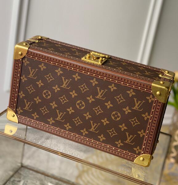 Chloe’s Picks - LOV Bags - 2975