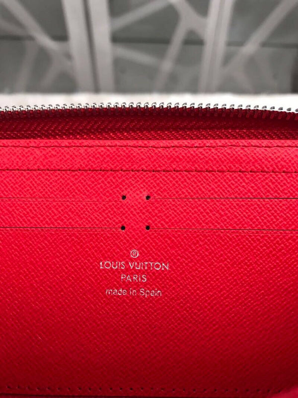 I W Fashion Lu-Vi bags - 9009