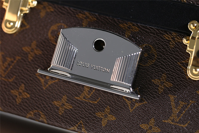 I W Fashion Lu-Vi bags - 8226