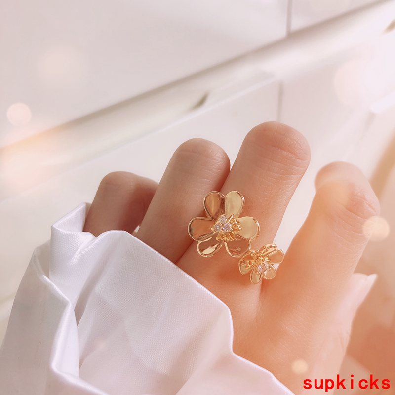 Van Cleef & Arples Jewelry