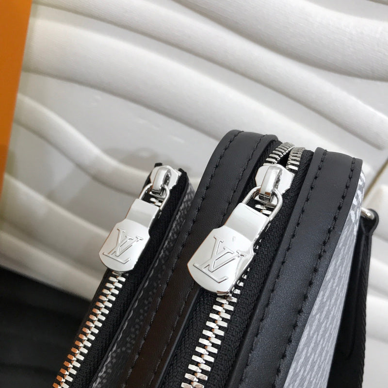 I W Fashion Lu-Vi bags - 17701