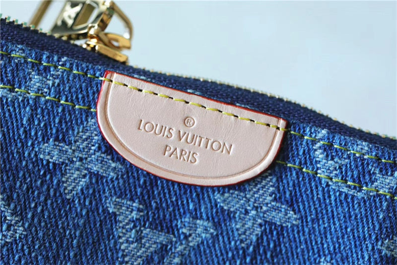PHA - LOV Bags - 023