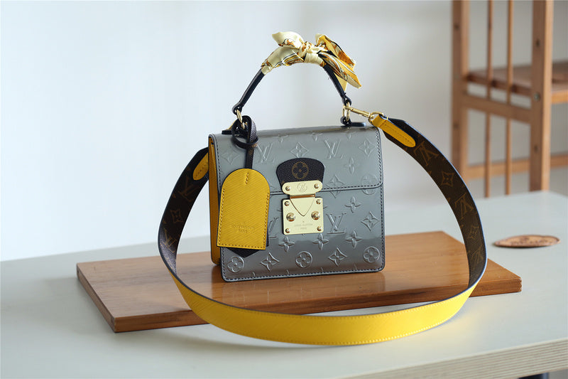 I W Fashion Lu-Vi bags - 8045