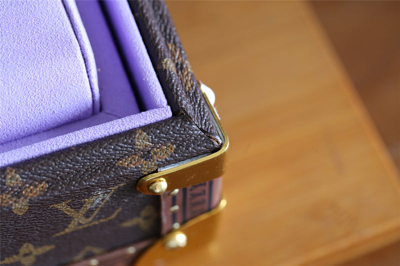 I W Fashion Lu-Vi bags - 11344