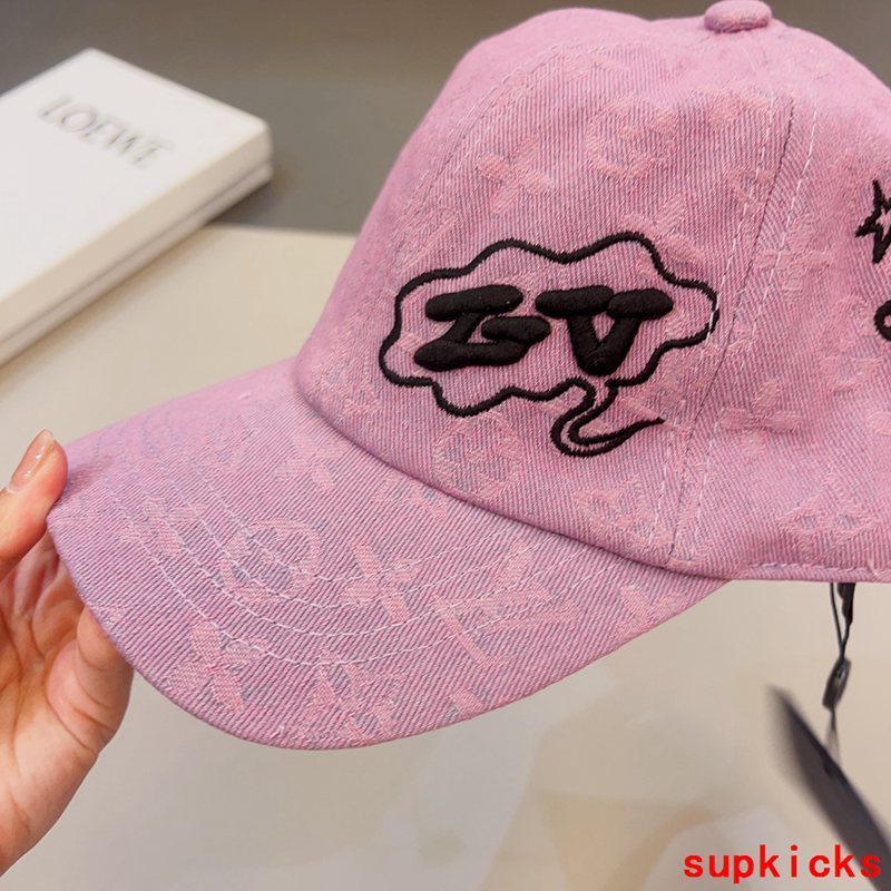 Louis Vuitton Luxury Cap