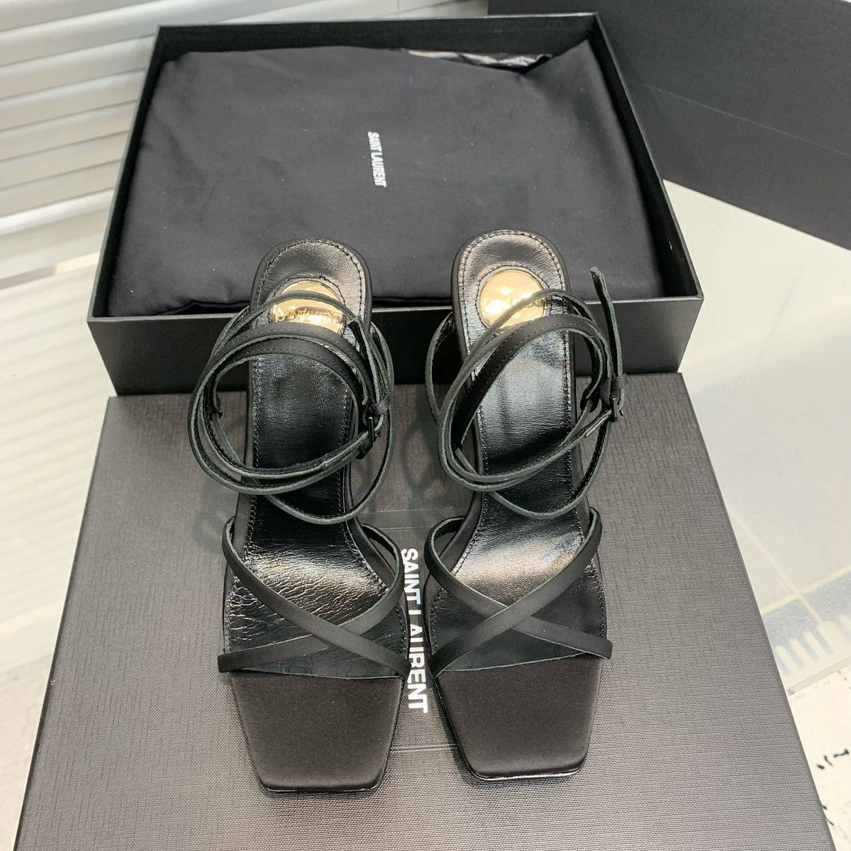 SL HEELS
