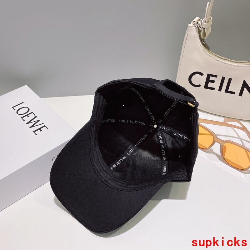 Louis Vuitton Luxury Cap