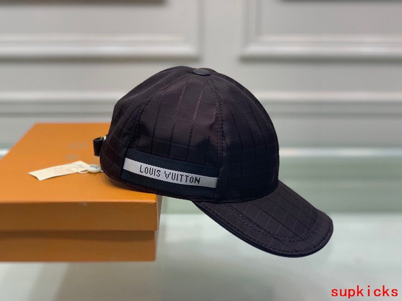 Louis Vuitton Luxury Cap