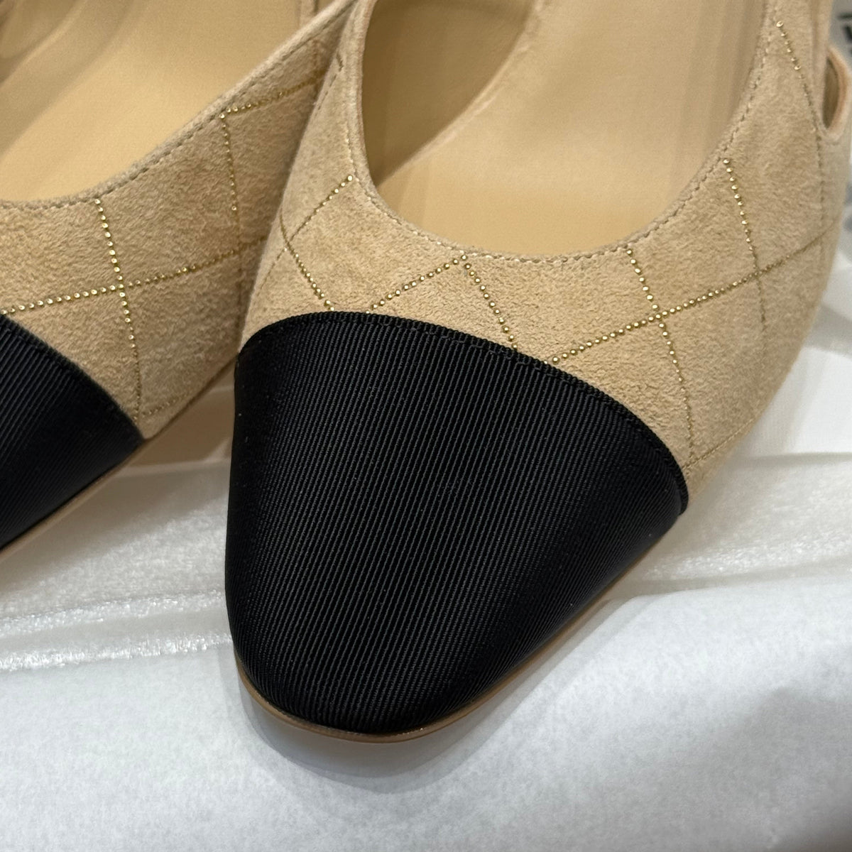 CC SLINGBACK PUMPS