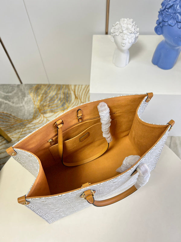 I W Fashion Lu-Vi bags - 17156