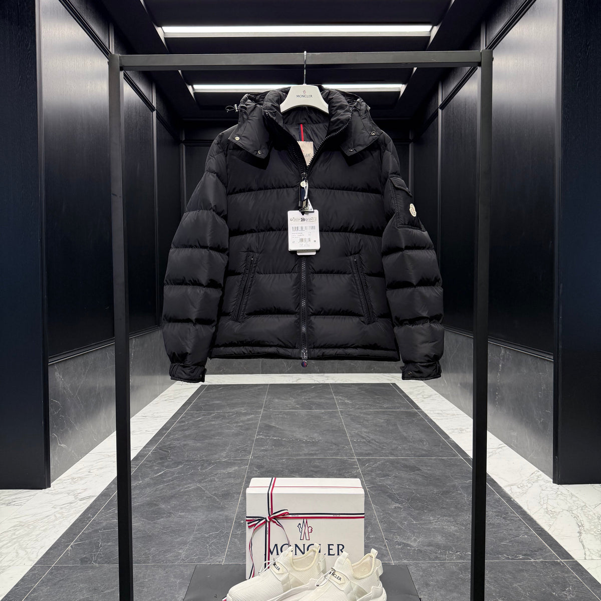 MONC MAYA JACKET