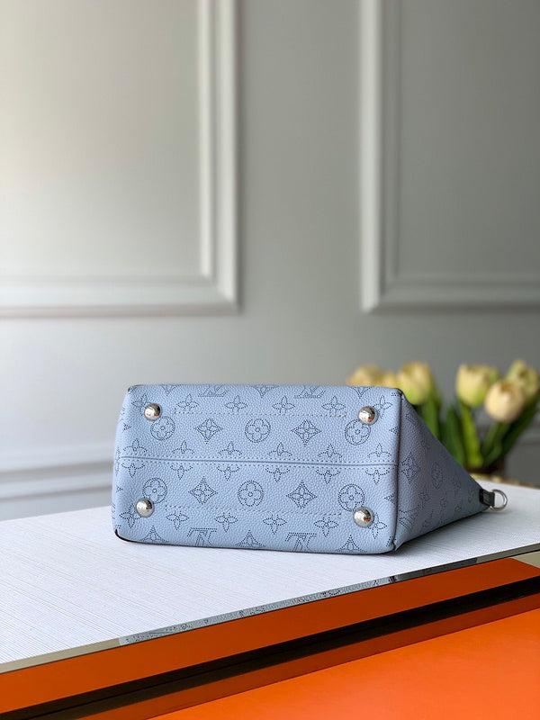 LOV2 Bags - Luxurious Bags  984