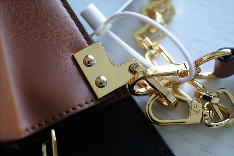 I W Fashion Lu-Vi bags - 8120