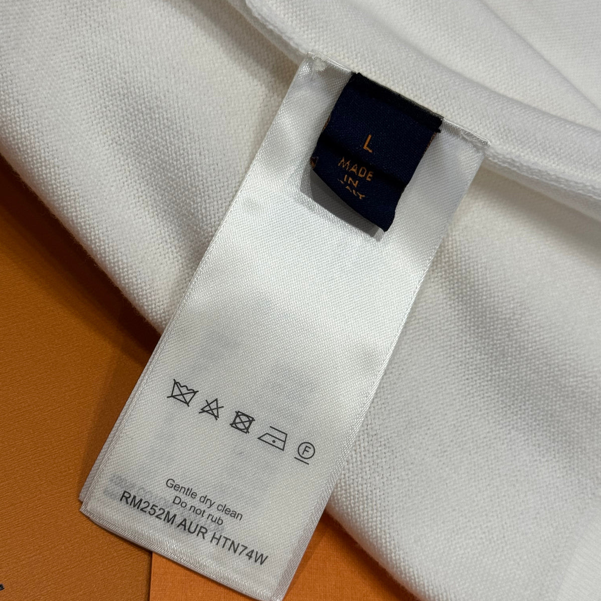 LOU T-SHIRT
