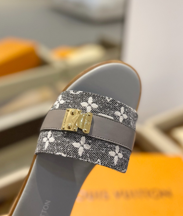 Chloe’s Picks - LOV Women Shoes - 040