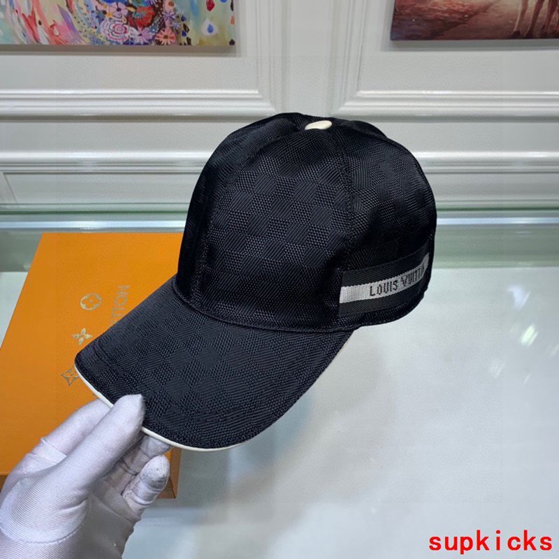Louis Vuitton Luxury Cap