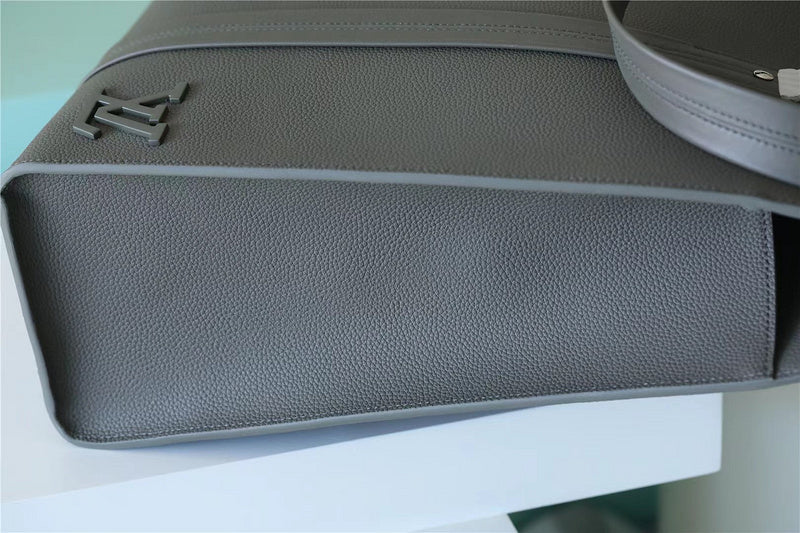 I W Fashion Lu-Vi bags - 10031