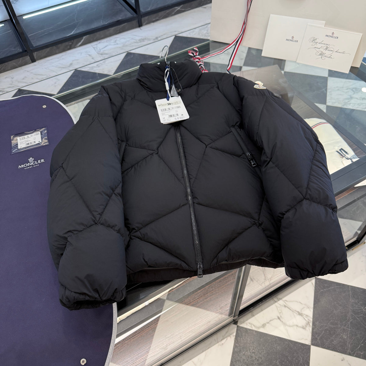 MONC VARDAR JACKET