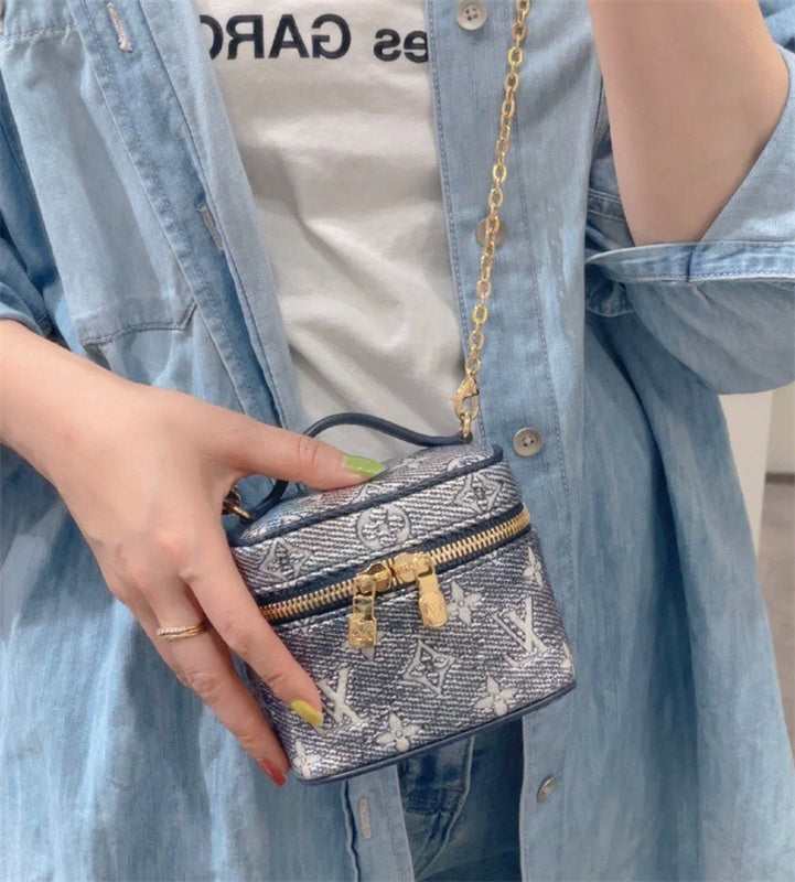 PHA - LOV Bags - 654