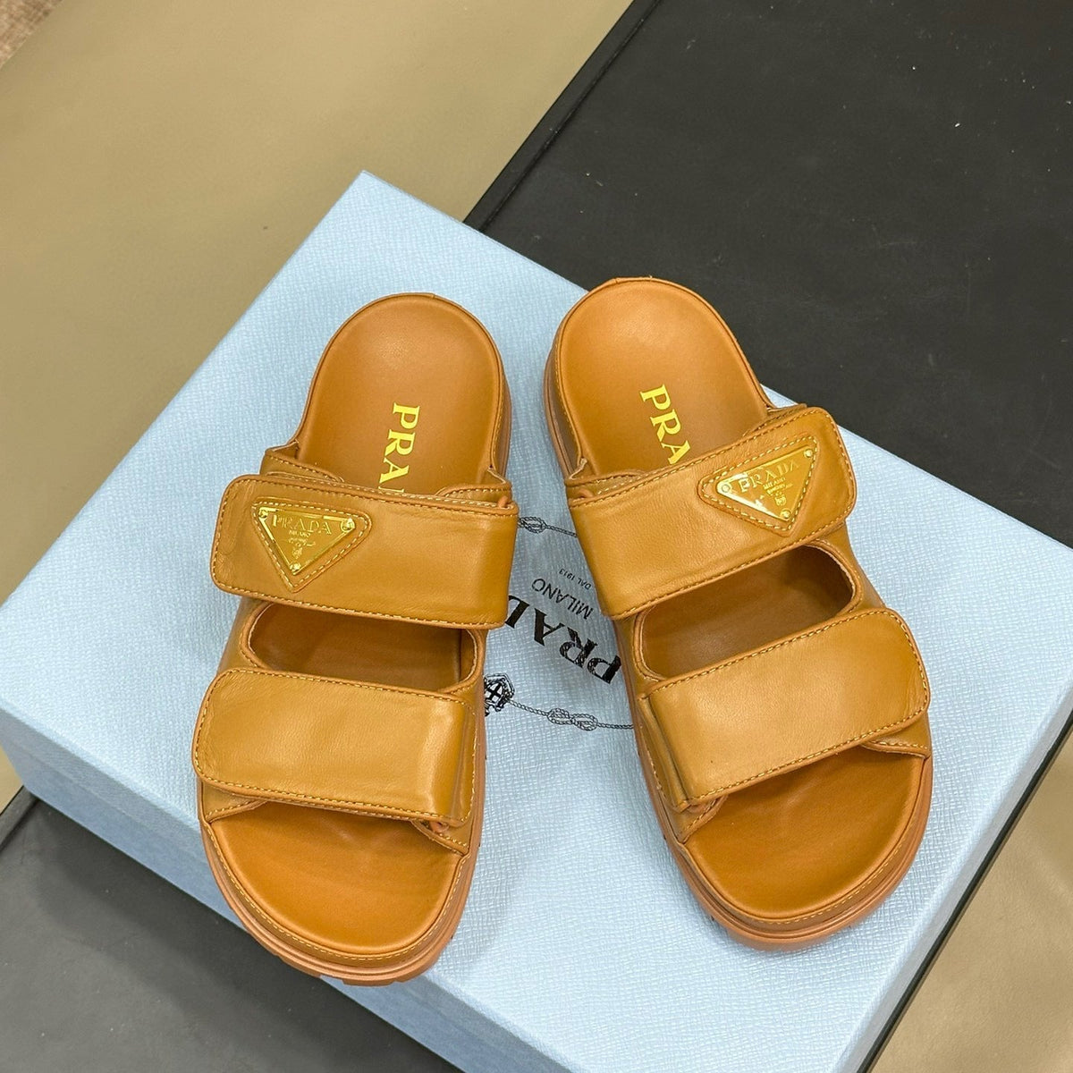 PD NAPPA LEATHER SLIDES