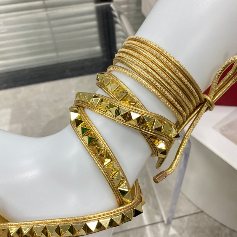 Valentino GARAVANI Luxury Shoes
