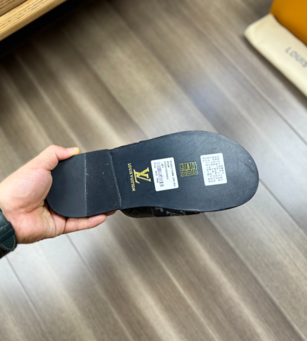 Chloe’s Picks - LOV Men Shoes - 088