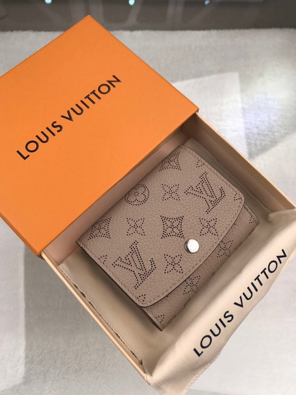 I W Fashion Lu-Vi bags - 9145