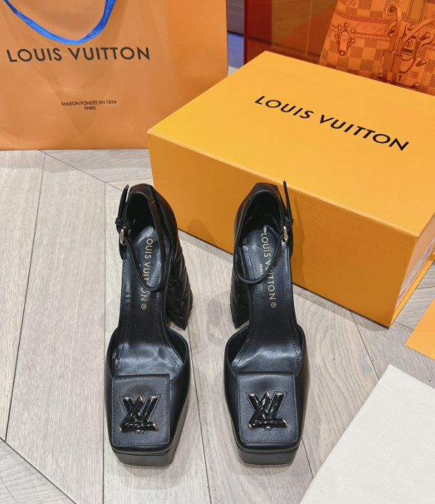 Chloe’s Picks - LOV Women Shoes - 015