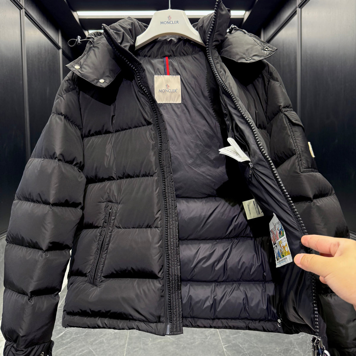 MONC MAYA JACKET