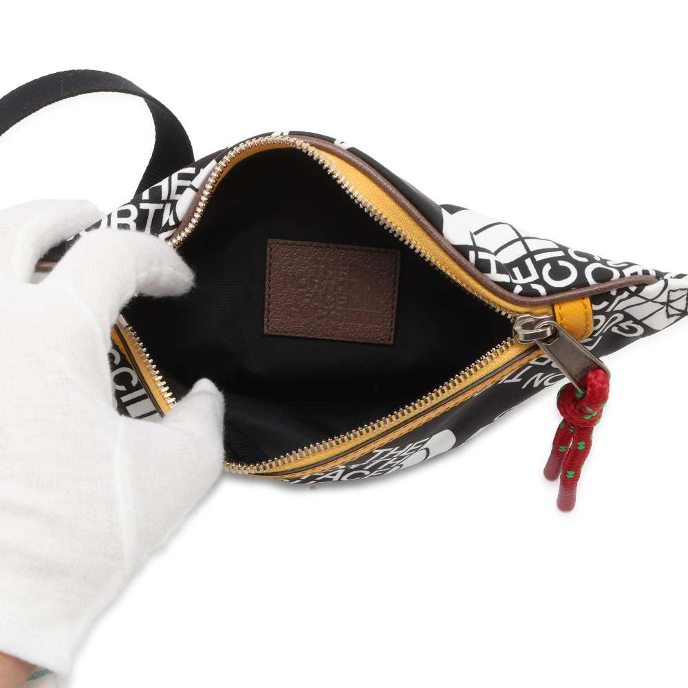 GUCCI north face collaboration belt bag Black/White 650299 Nylon