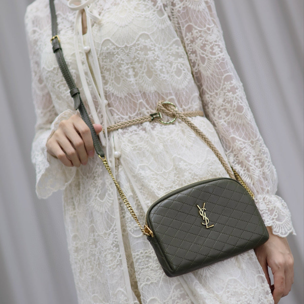 SL GABY POUCH