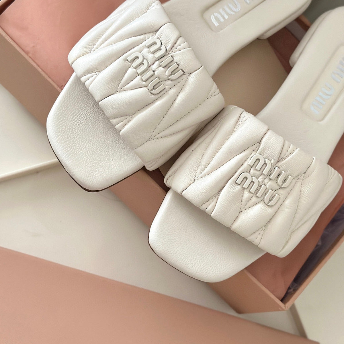 MIU M SANDALS