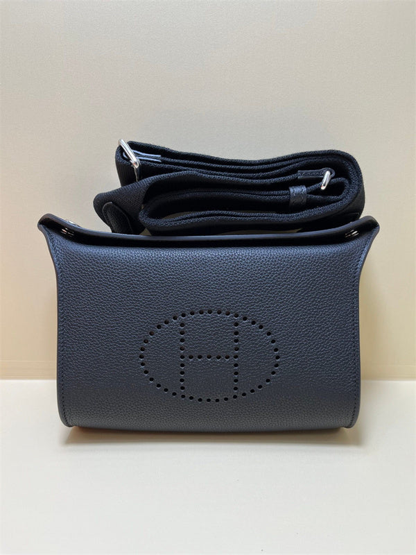 PHA - HMS Bags - 453