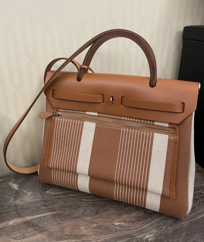 PHA - HMS Bags - 1701