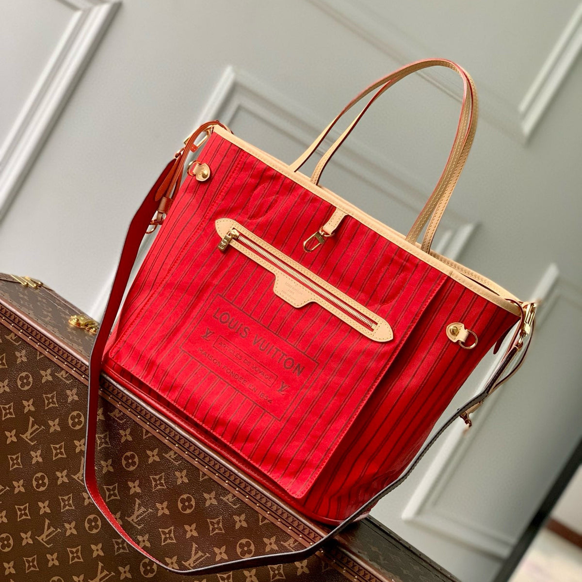 LOU NEVERFULL INSIDE OUT MM TOTE BAG