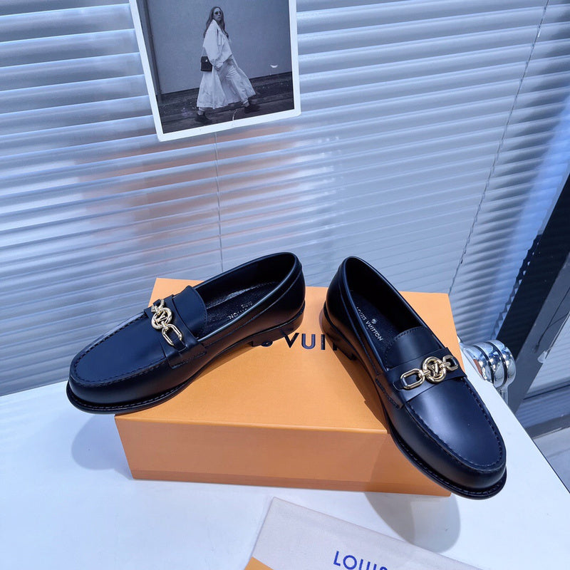Louis Vuittion Luxury Shoes