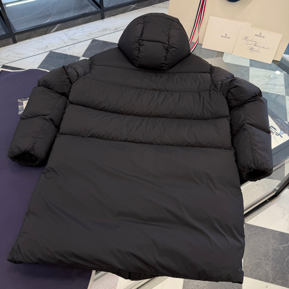 MONC BOSONA COAT
