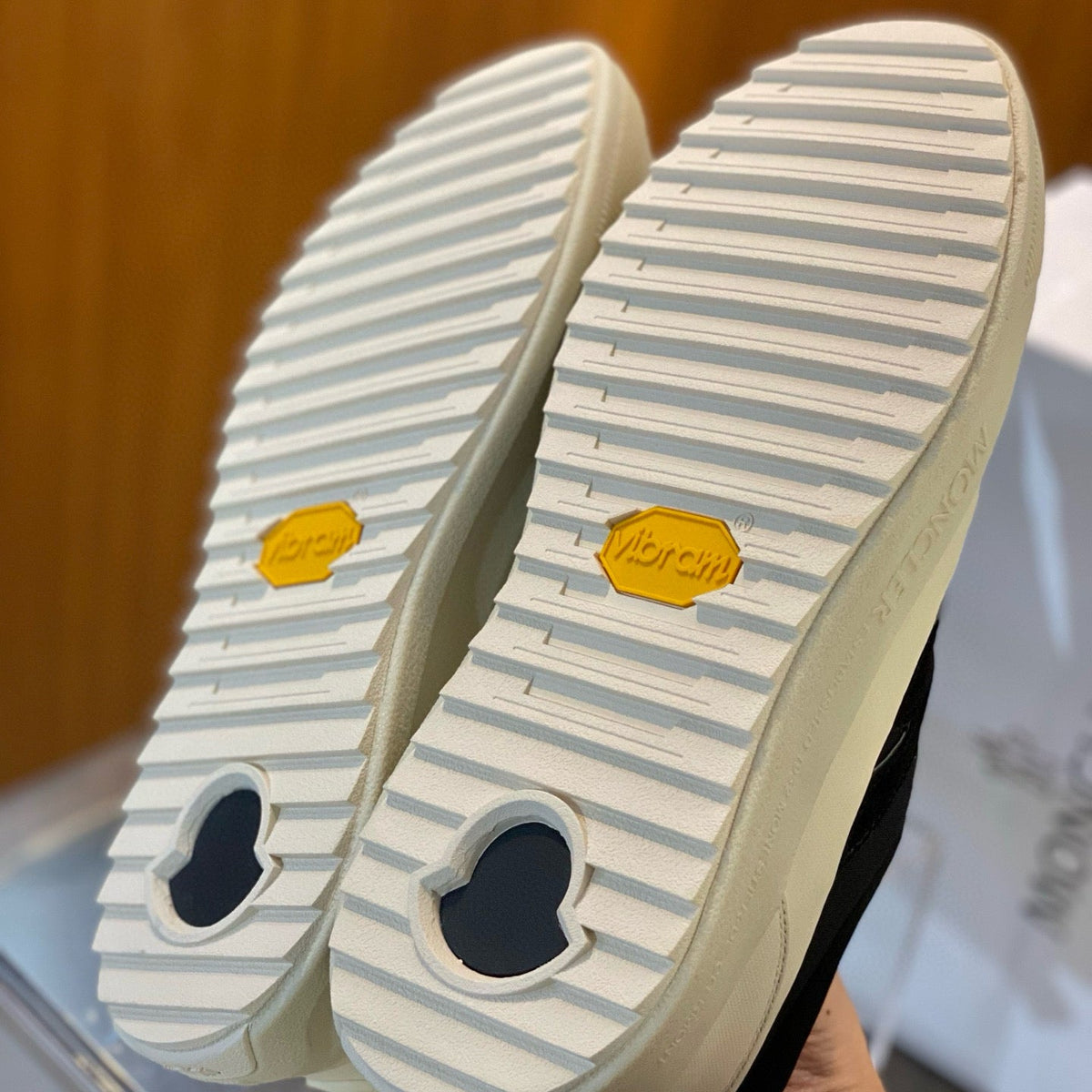 MONC ALTIVE SNEAKERS