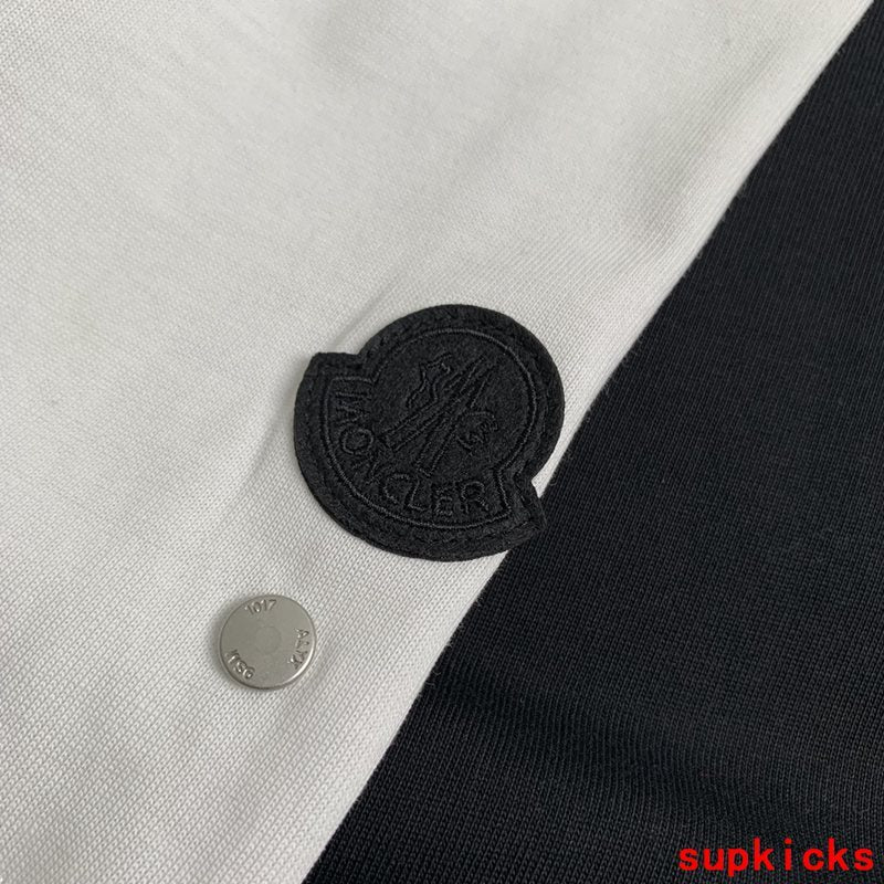 Moncler Luxury Cloth
