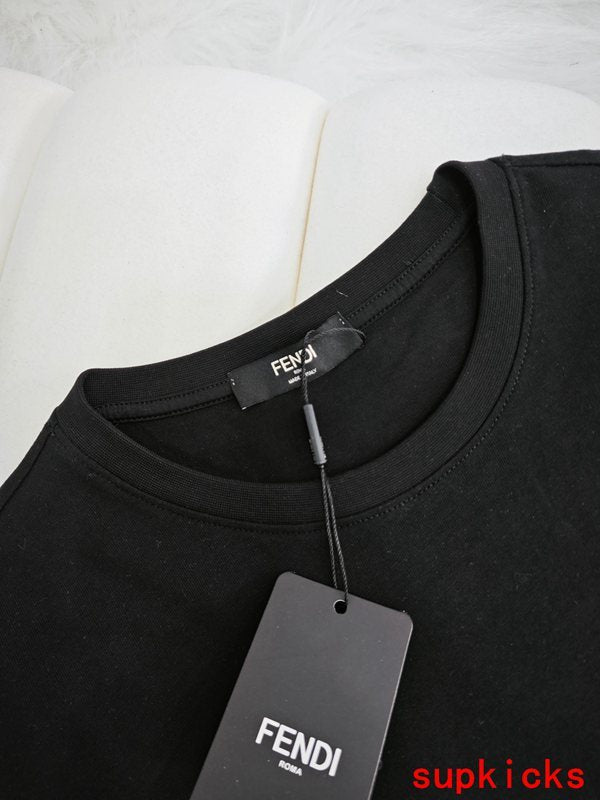 Moncler Luxury Cloth