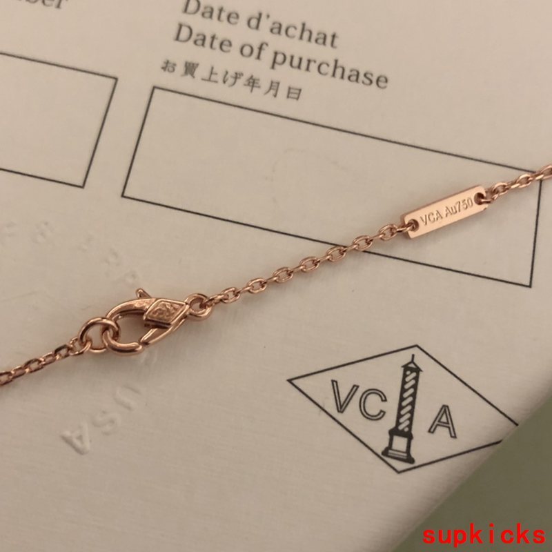 Van Cleef & Arples Jewelry