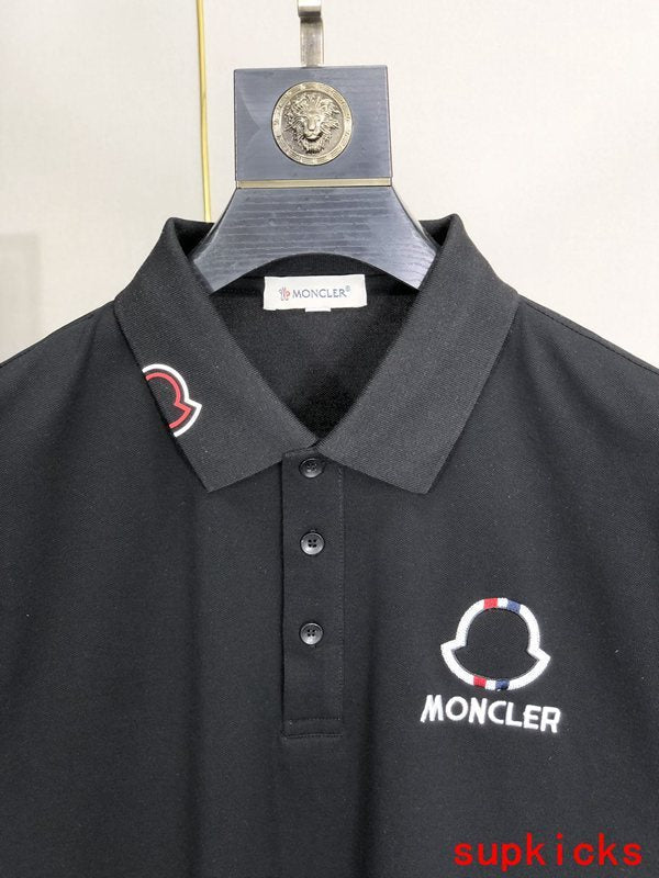 Moncler Luxury Cloth