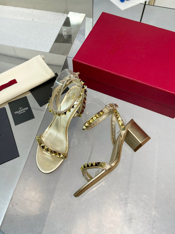 Valentino GARAVANI Luxury Shoes
