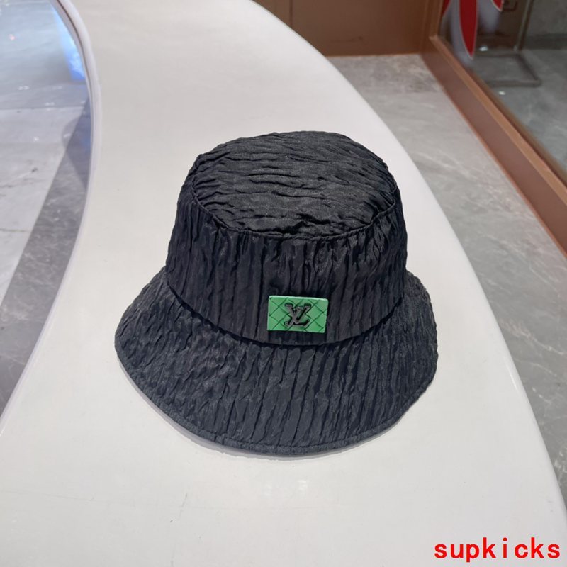 Louis Vuitton Luxury Cap